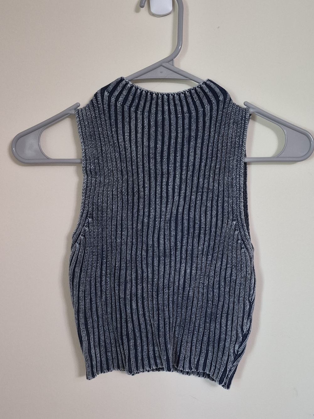 The Workshop Navy and White Ribbed Knit Top Size Small